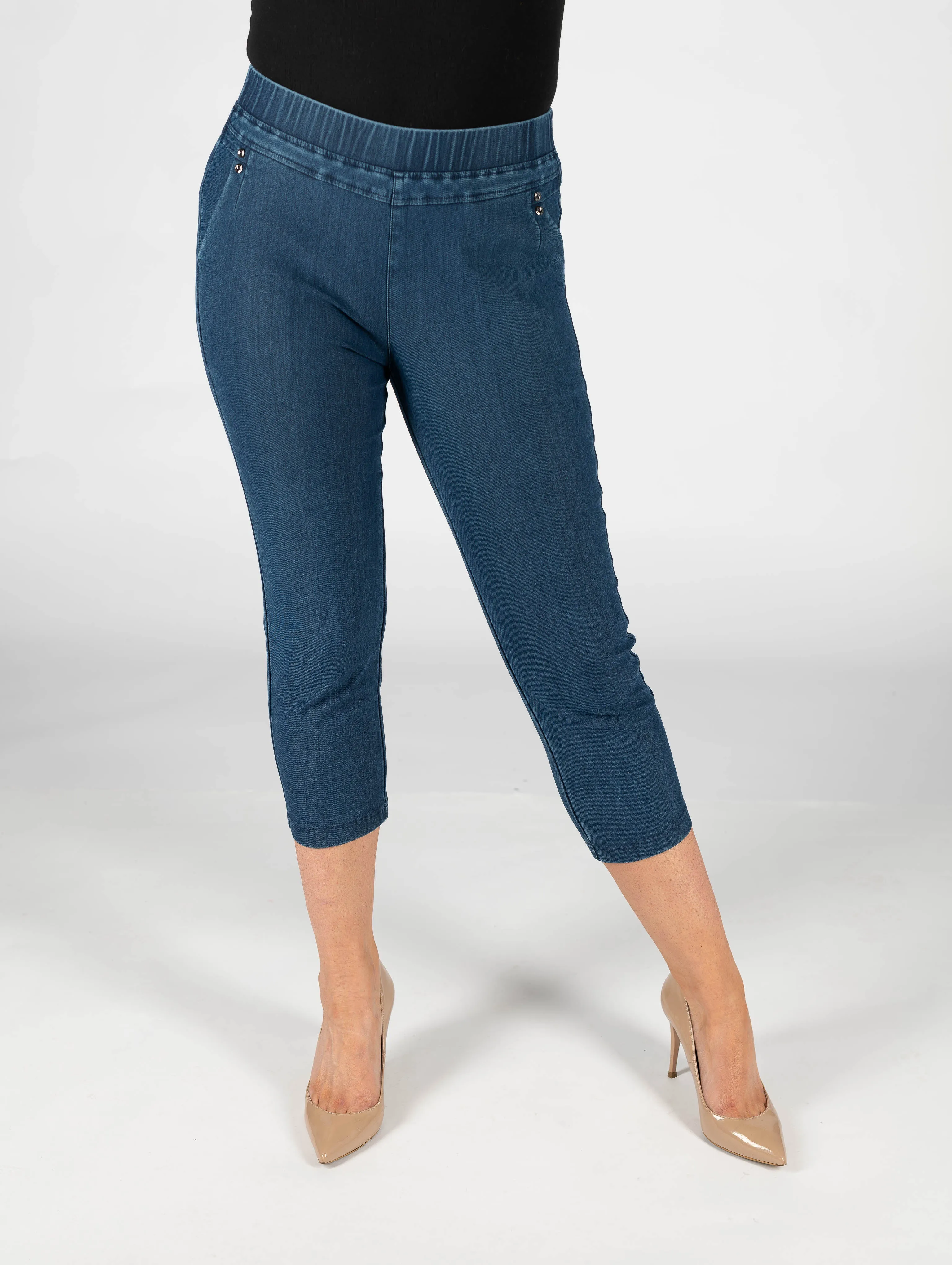 22" Cropped Trouser with Metallic Trim