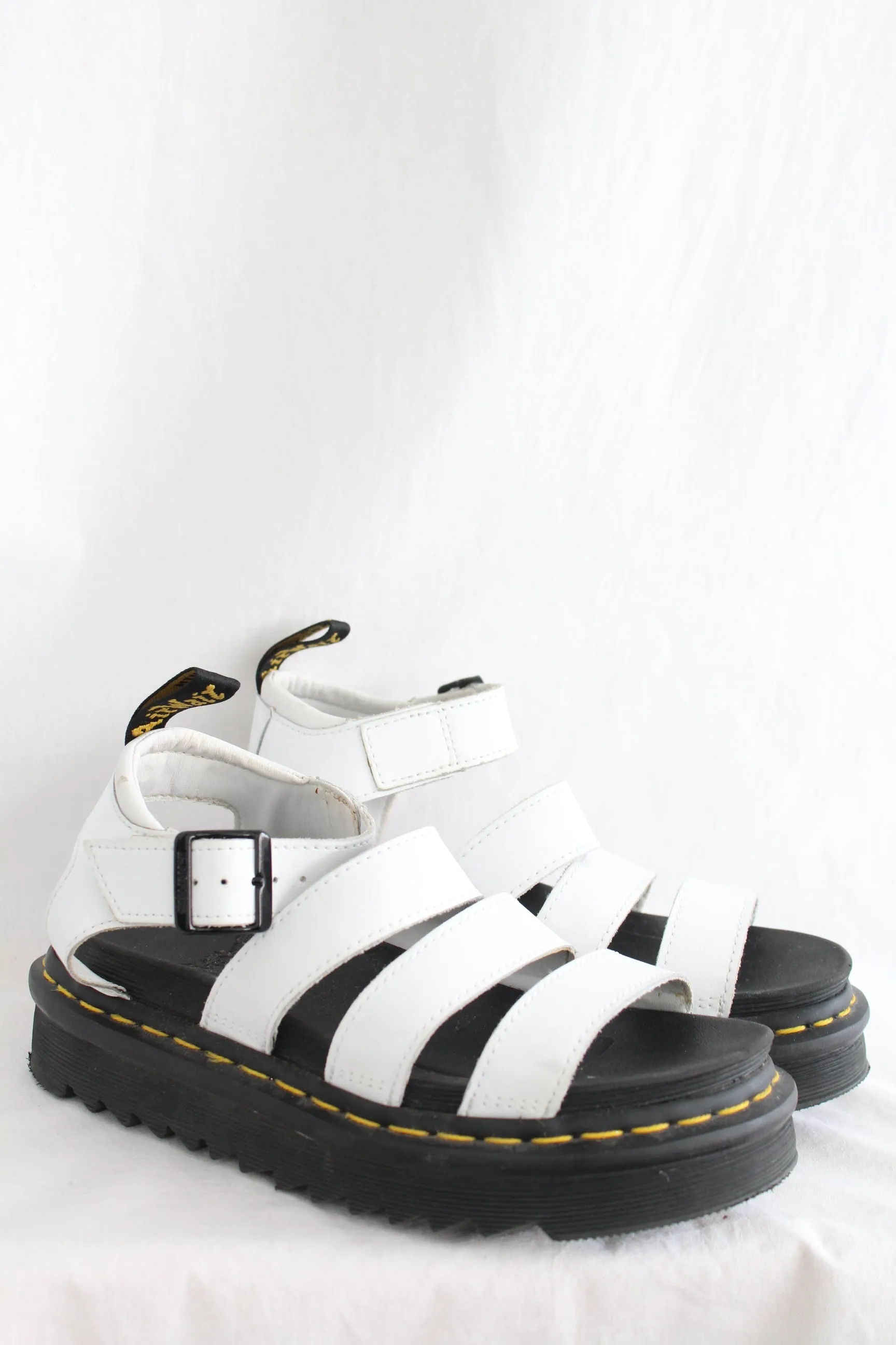 Dr Martens - Blaire Sandals