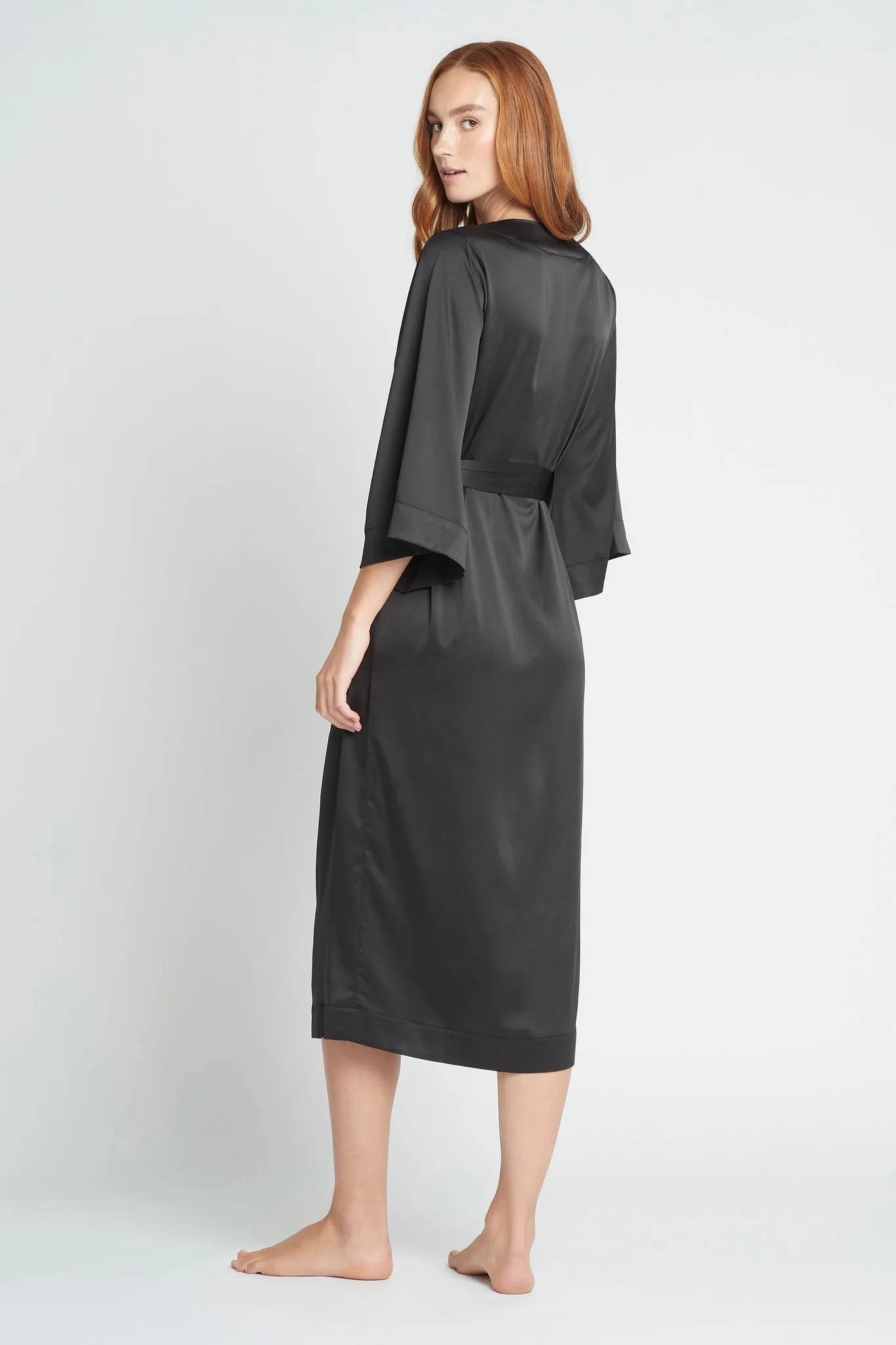 Jasmine Long Robe - Black