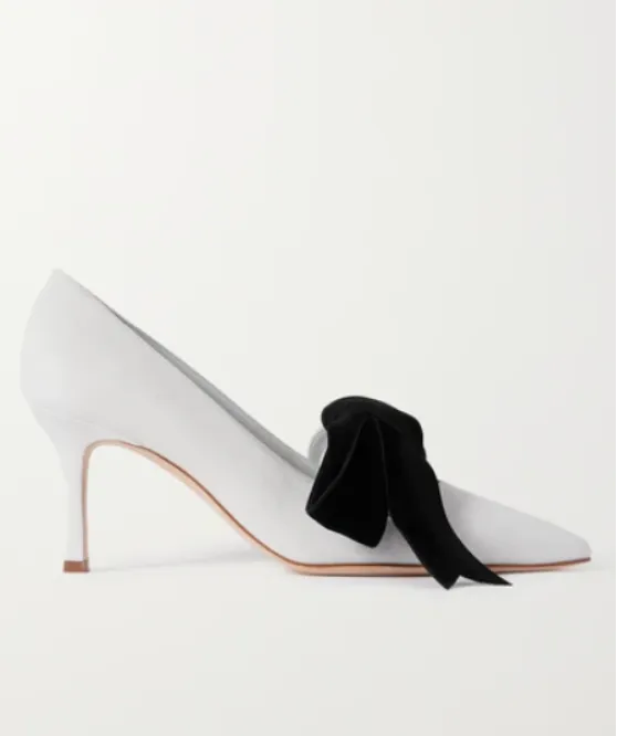 MANOLO BLAHNIK White Suede Serba 70 bow-detailed suede pumps EU 38 UK 5