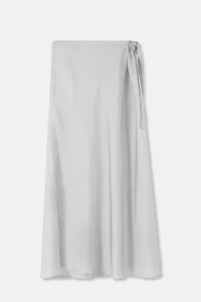 NAHLA SILK TWILL SKIRT IN SILVER