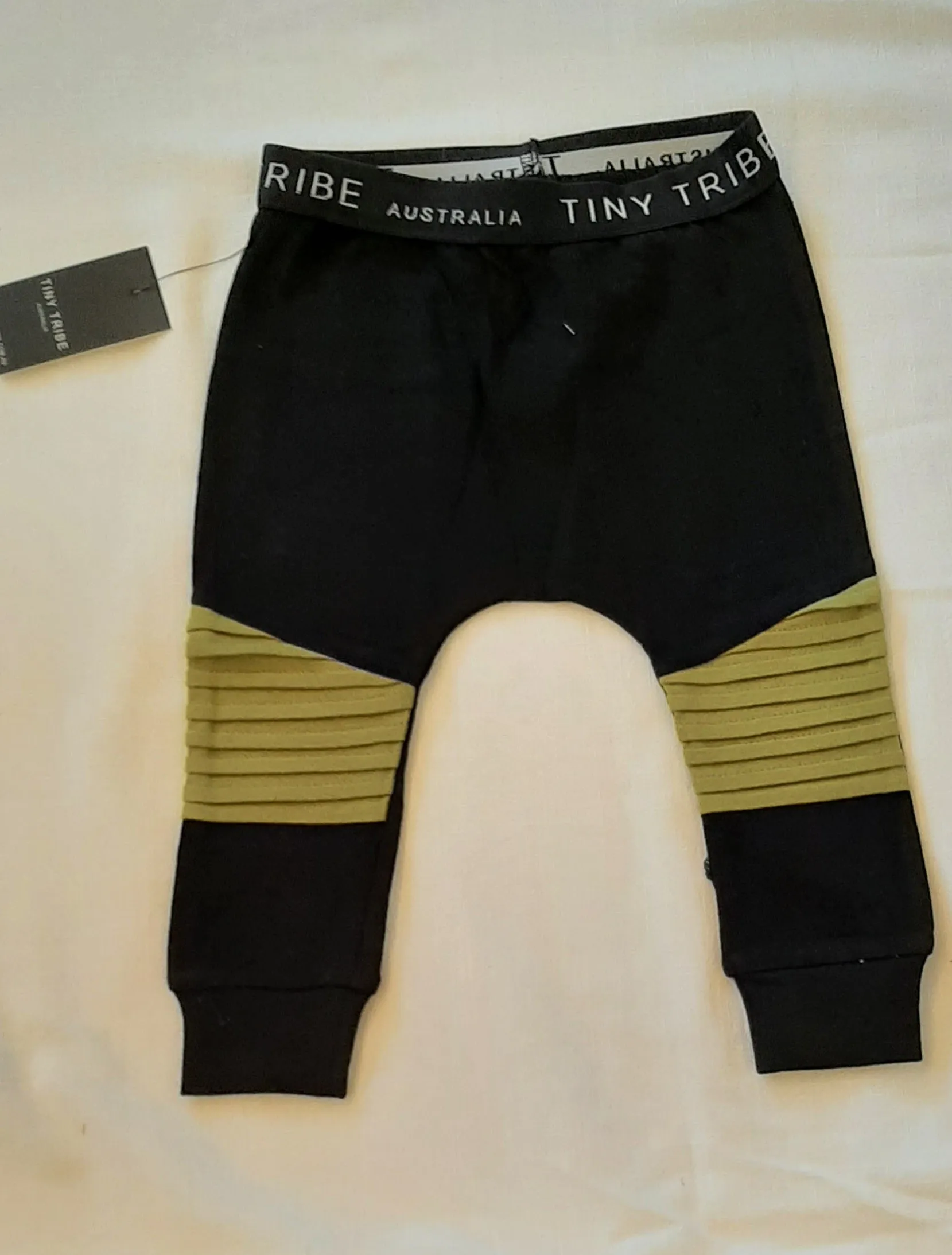 Tiny Tribe Surf Chill Ribbed Knee Legging - Size 6-9mth